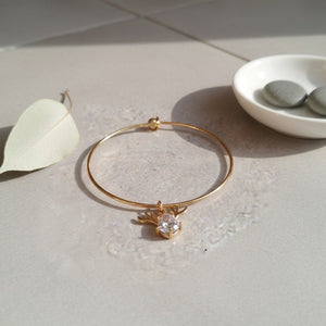 Reindeer - bracciale rigido dorato con ciondolo in cristallo - OE!