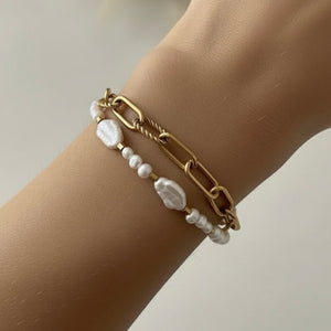 RELAZIONE – Bracciale a catena dorata con perla keshi - OE!