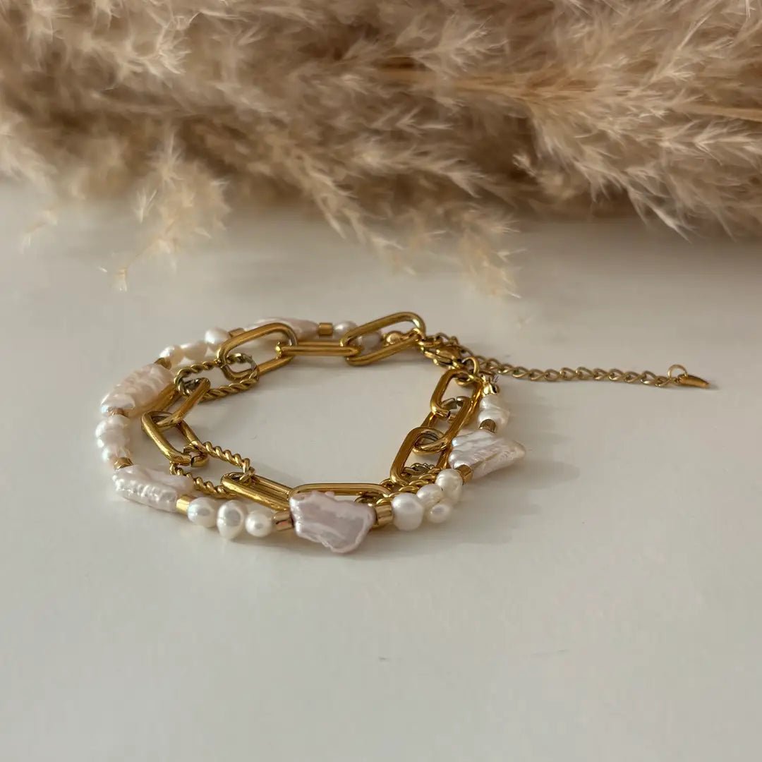 RELAZIONE – Bracciale a catena dorata con perla keshi - OE!