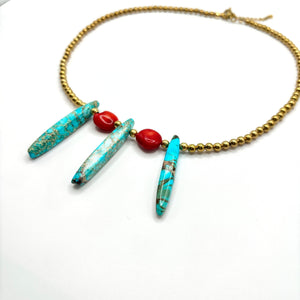 SCHEGGE - Collana con diaspro turchese e corallo bamboo - OE!