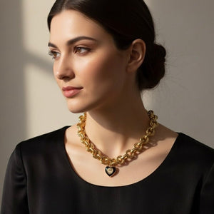 Seraphine – Collana in acciaio oro 18K con cuore nero e zircone - OE!