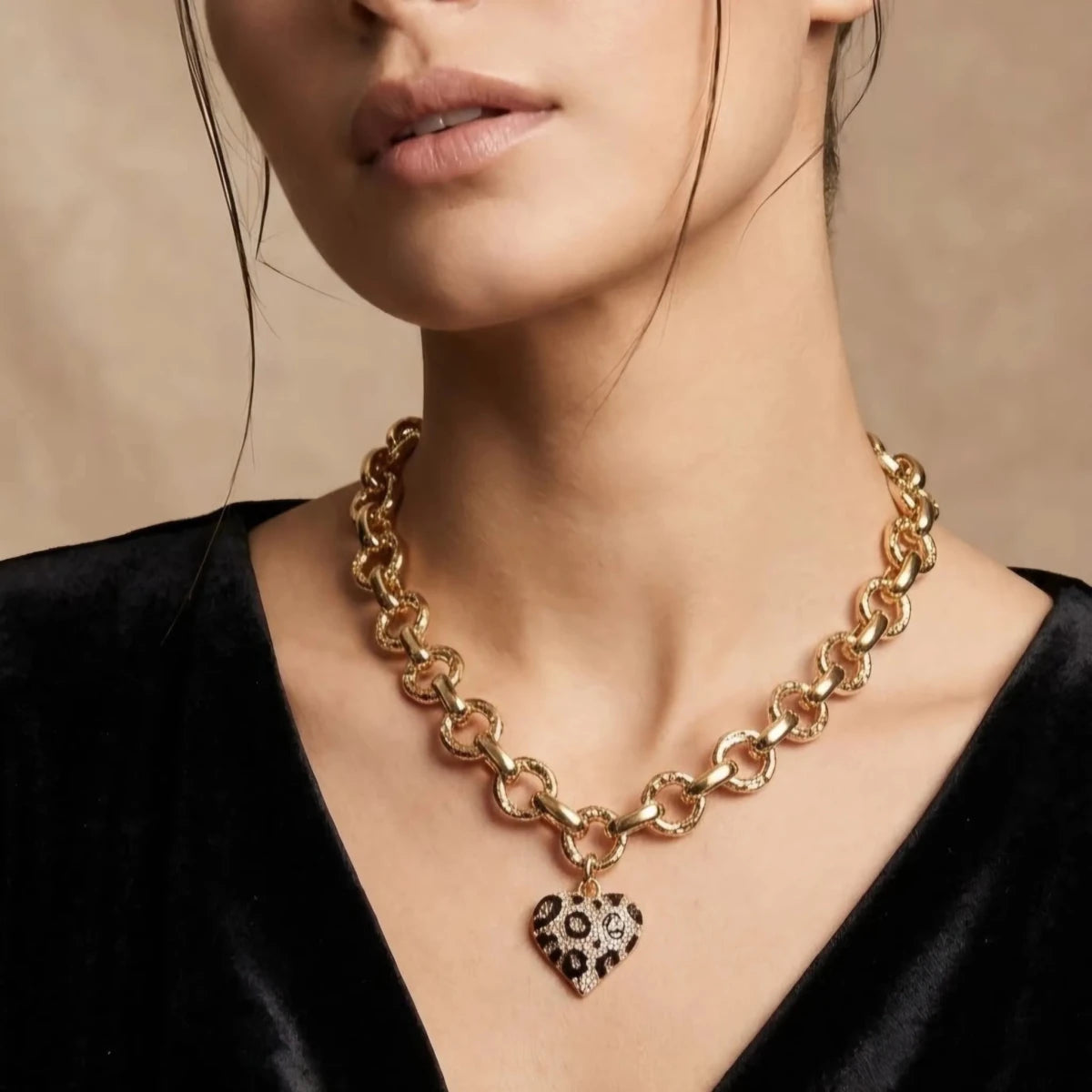 seraphine-collana-indossata-2