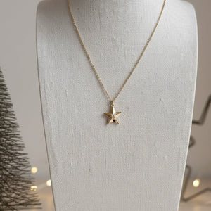 Stellare - Collana Ciondolo a Stella in Acciaio Inox Oro 18K e Zirconi - Regalo Natale - OE!