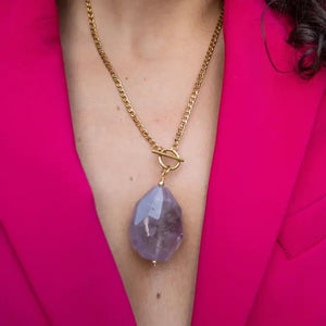 UNICA - Collana a catena placcata oro con pendente ametista - OE!