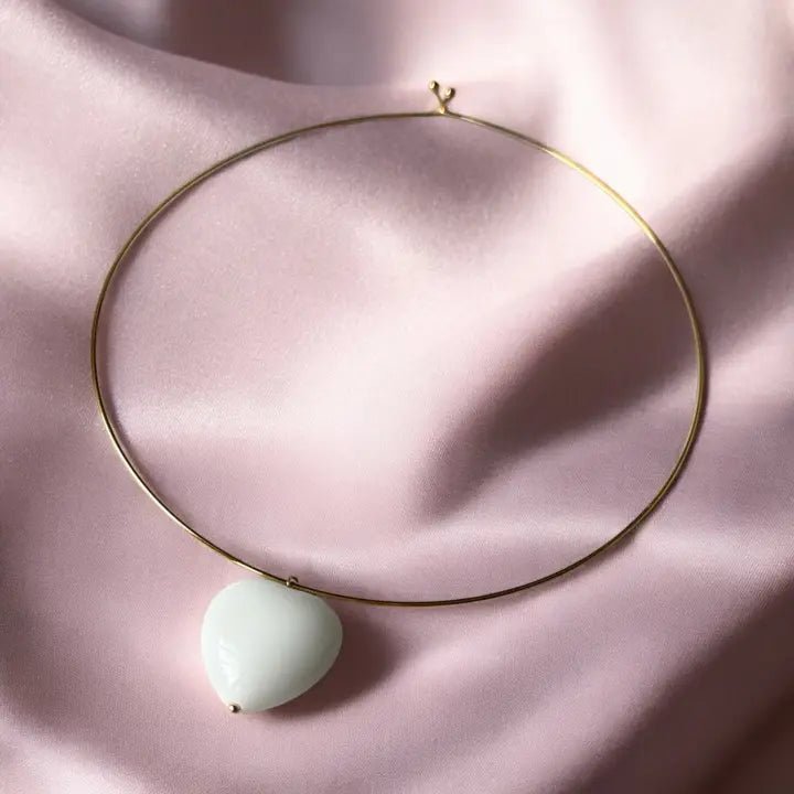 White Love - collana rigida - OE!